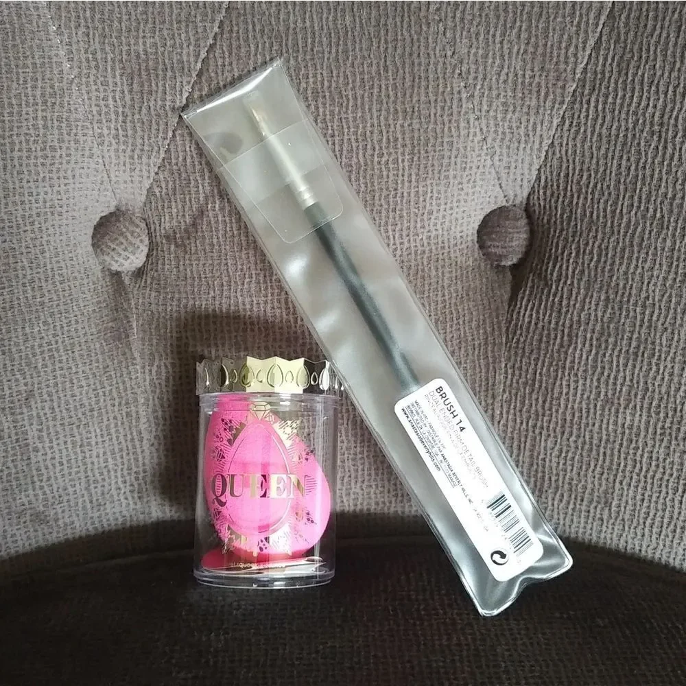 ✨️HP✨️ Beauty💋 Bundle of Two (2) Beauty Tools